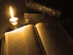 sop-books-bible-and-candle